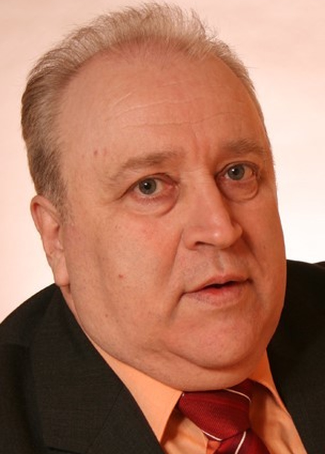 Winfried Hitzel_653x912